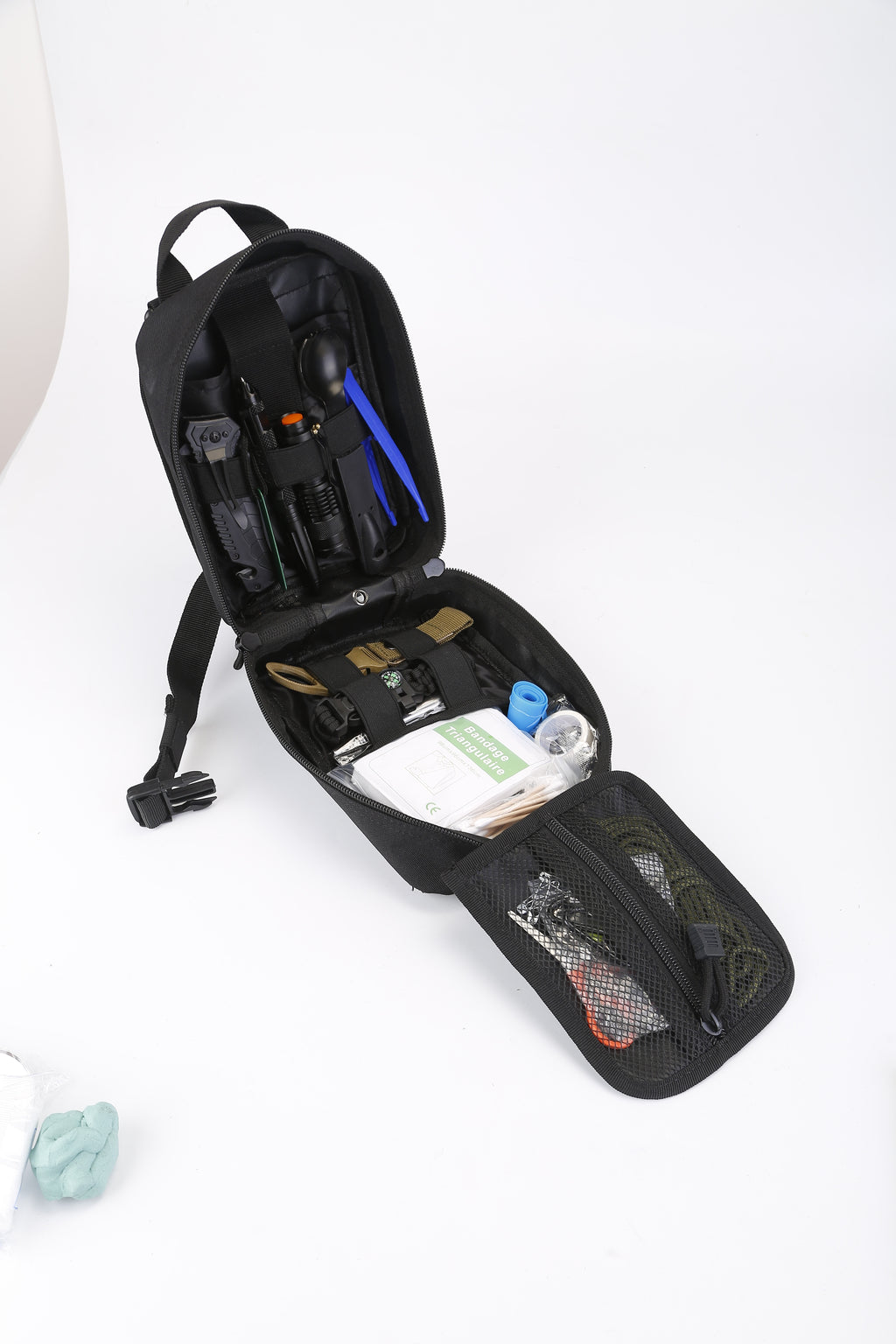 47Pcs Emergency Survival Kit Survival EDC Gear Equipment Tool First Aid Supplies Kit Tools With Pouch For Hiking Hunting Disaster Camping Adventure